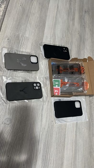 Huse si folii iphone 12 pro max