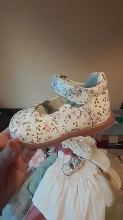 Pantofiori Primigi piele,model floral