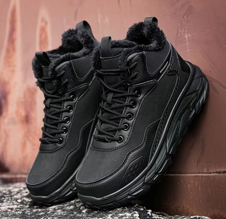 Зимний обувь новый красивый