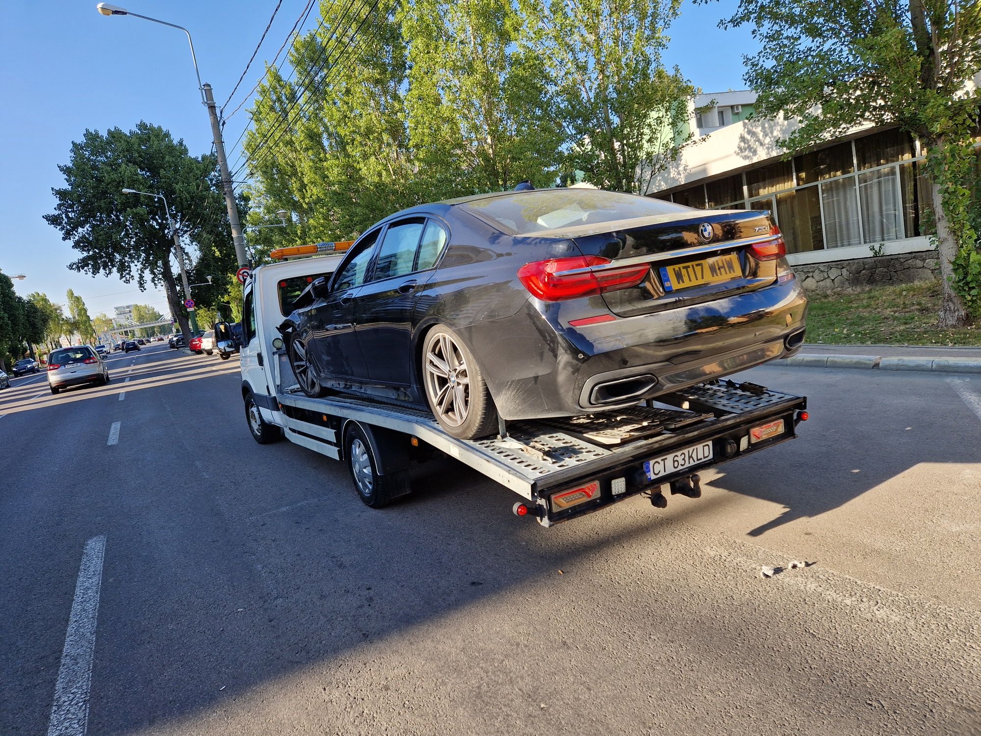 Tractari auto NON Stop 24/7 Constanța și oriunde în țară