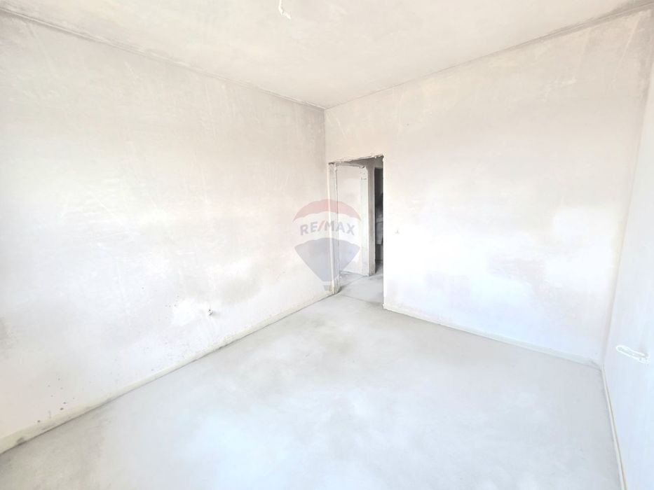 Продава се Тристаен апартамент в Варна, Владислав Варненчик - 95 кв.м за 1474 €/кв.м - Снимка #10