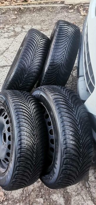 Roti iarna vw r15 și jante golf4