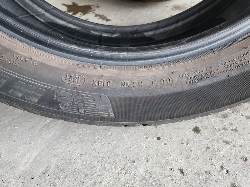 235/50/19 MICHELIN 2бр