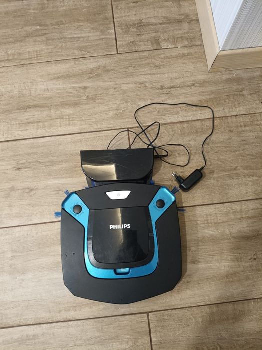 Робот пылесос Philips