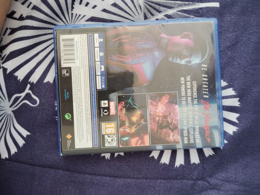 Vand mortal kombat și Spider-man Miles Morales