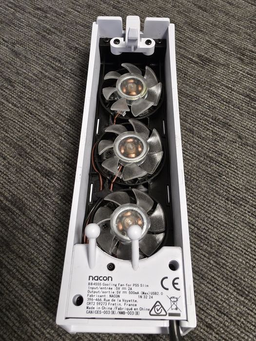 Мини преносим вентилатор Nacon SCOOLINGFAN