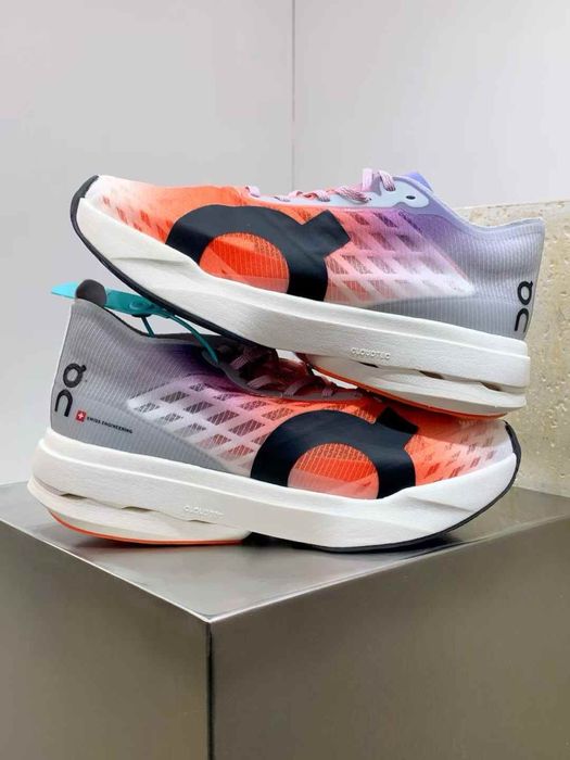 Нови мъжки маратонки On Cloudboom Strike