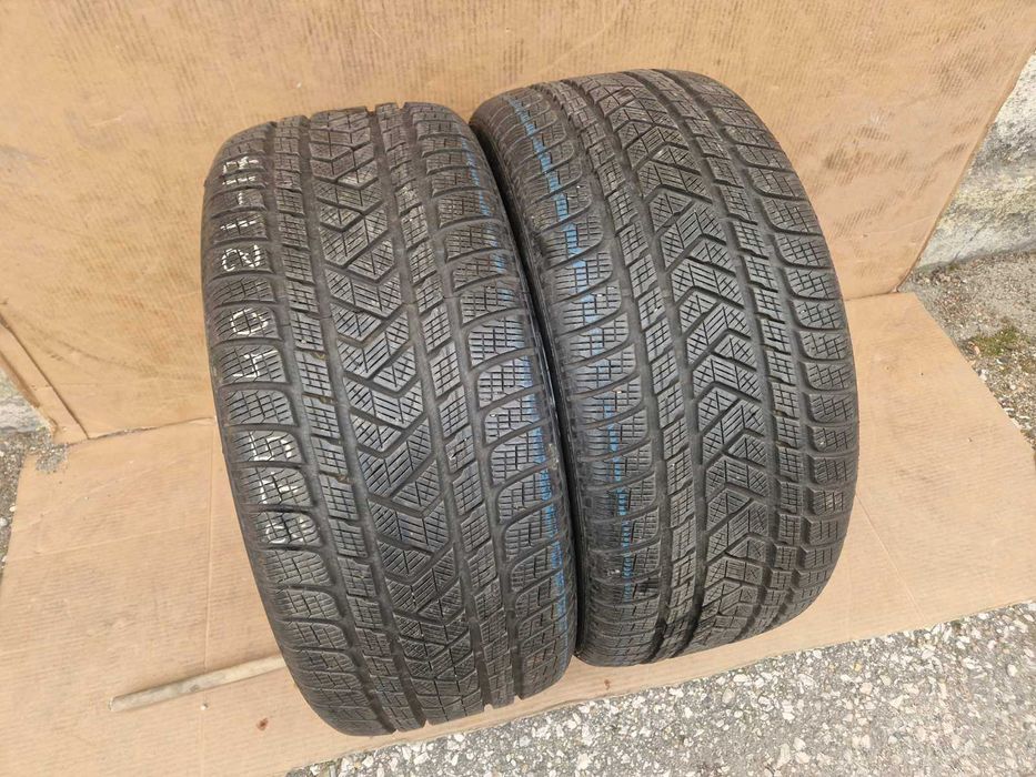 2 Pirelli R21 275/40
Зимни гуми 
DOT2617