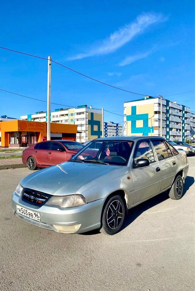 Продам машину Daewoo Nexia 2008