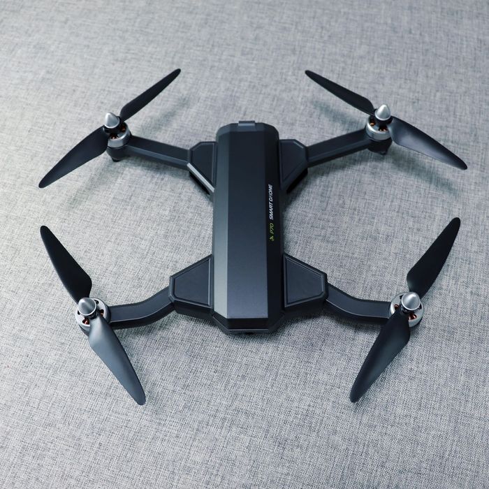 Дрон , Дрон квадрокоптер