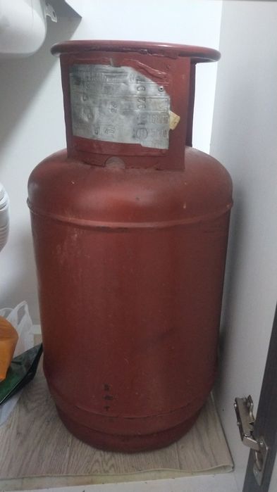 Продам газболон Заправленный