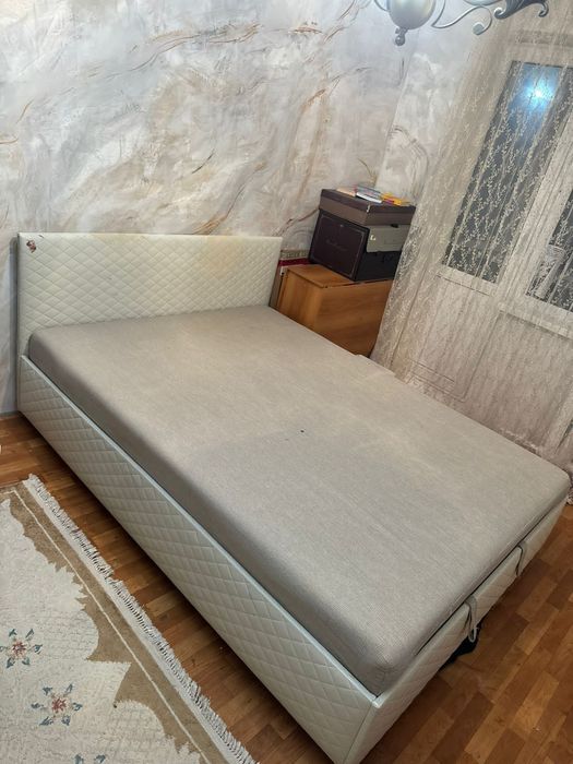 Продам кровать двуспальная