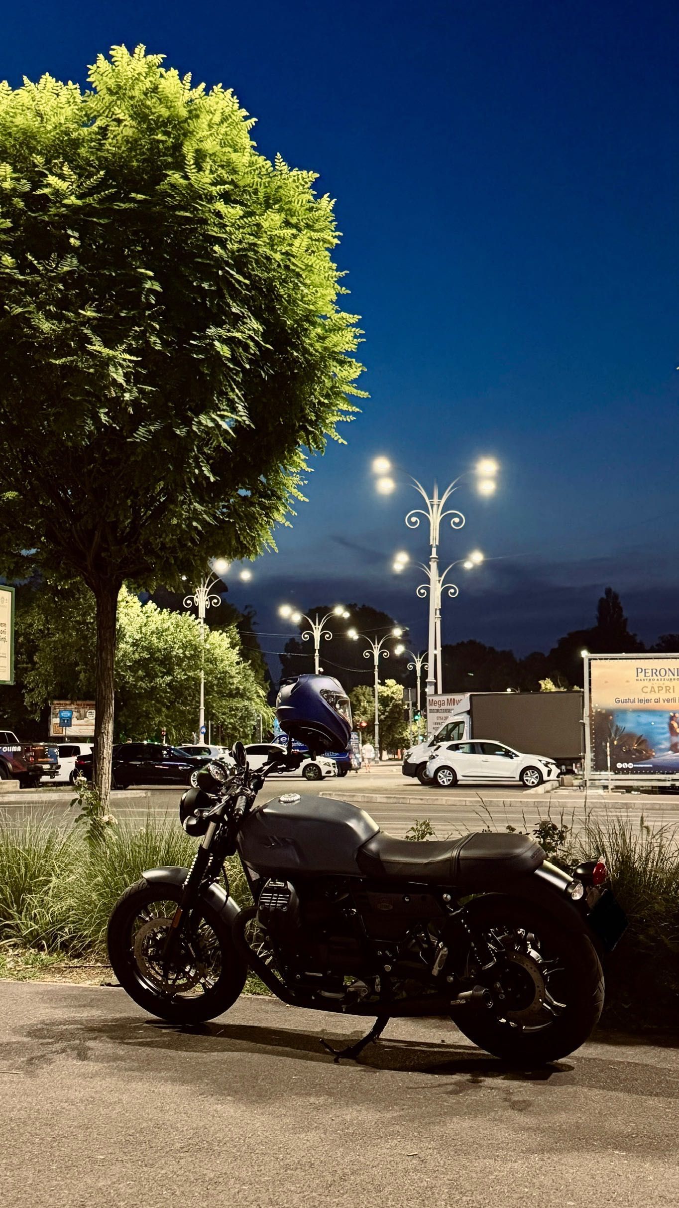 Moto Guzzi V7 III Stone 2019
