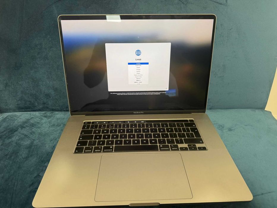 Macbook pro intel i7, 16inch
