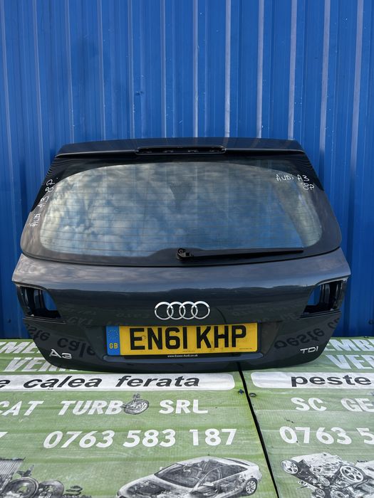 Haion cu lunetă Audi A3 8P 2010