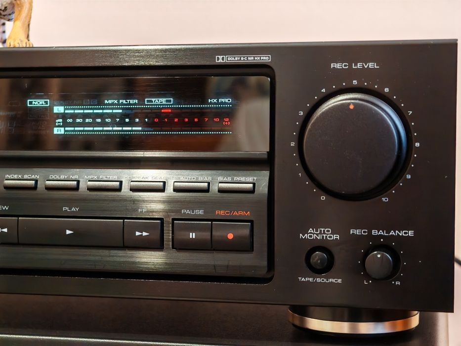 Kenwood KX-7030. Deck valoros, 3 head. Estetică de raft. Preț fix !