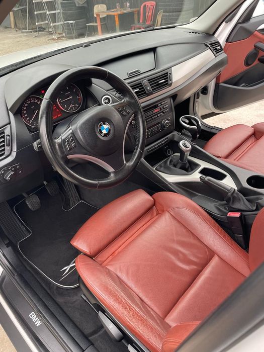 Bmw x1 adus recent 2,0 140cp masina top!!