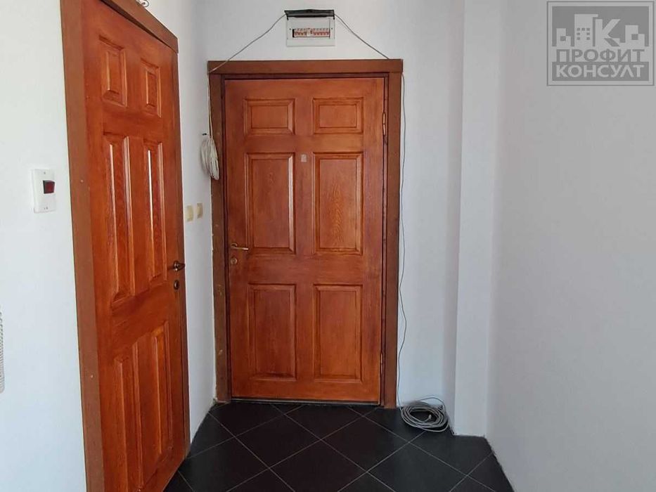 Двустаен апартамент в идеален център, гр. Велико Търново