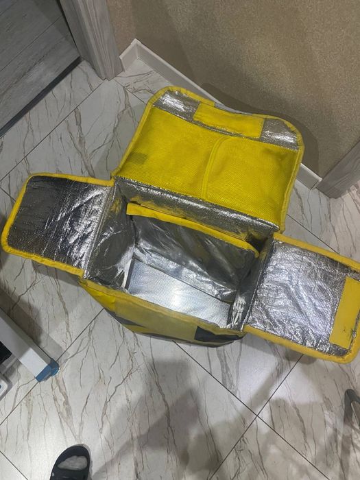 Продаётся термосумка Яндекс