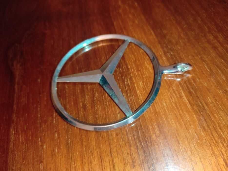 Mercedes Benz Значок