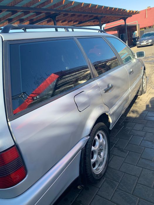 Volkswagen Passat intermediar