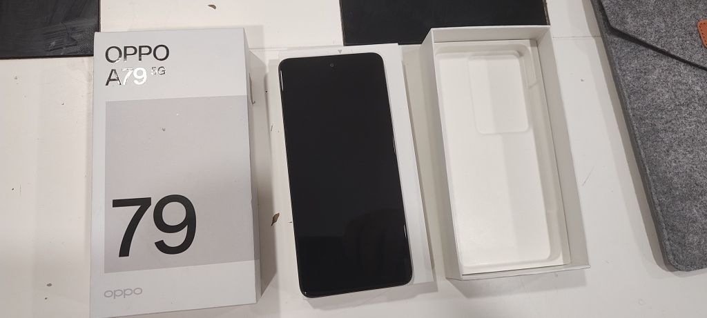 Oppo a79 8GB Ram 258GB Rom 5g телефон в гаранция