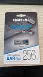 Stick de memorie 256 GB Samsung USB 3.1 - pana la 400 MB/s