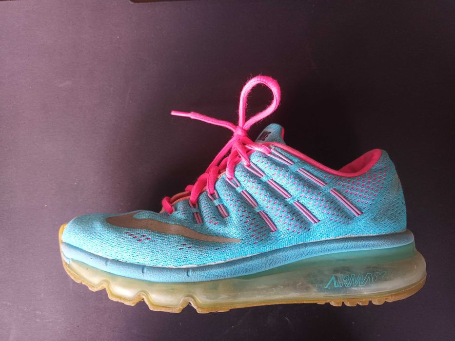 Дамски спортни обувки Nike Air Max 2016