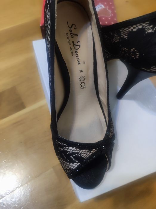 Pantofi decupați Solo Donna