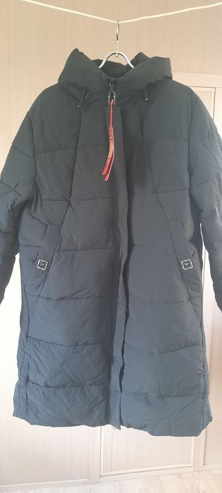 Продам куртки женские