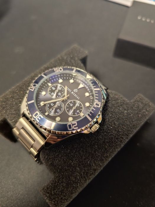 Чисто нов часовник Paul Mcneal