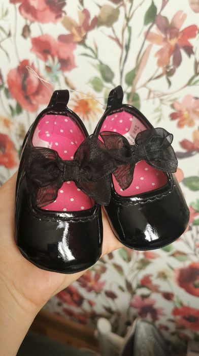 Нови, официални бебешки обувки Marshall's, H&M, Place