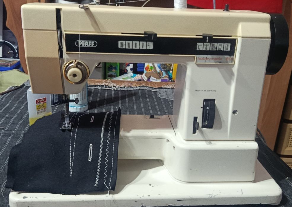 Mașina cusut Pfaff hobbymatic 801
