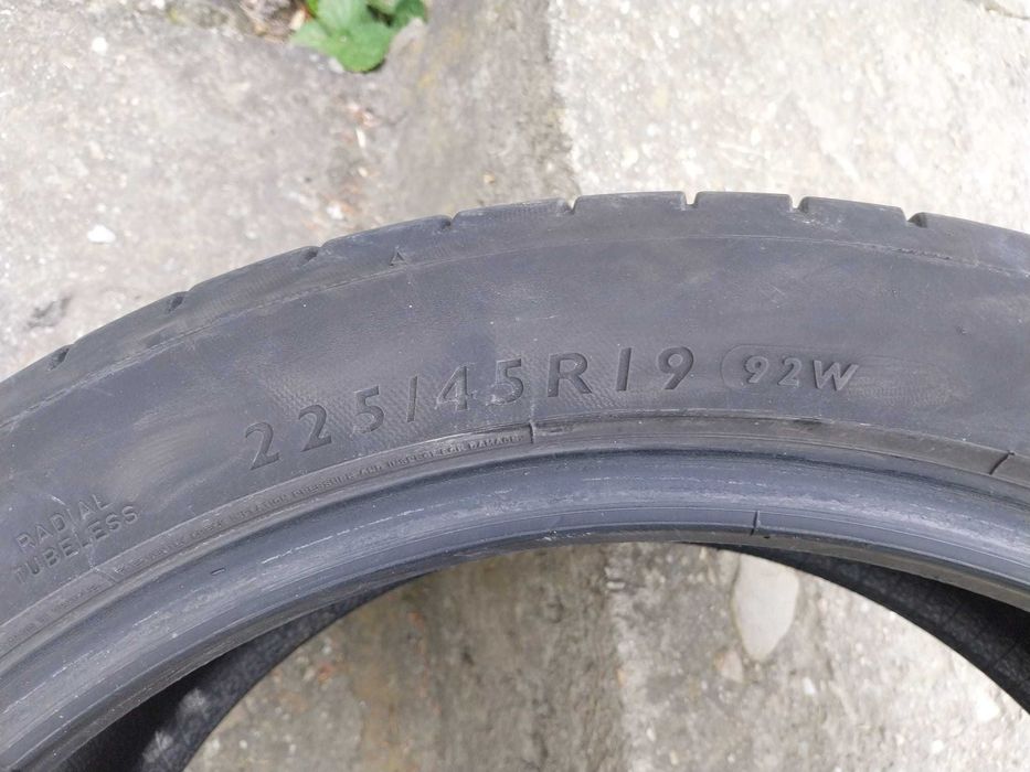 Cauciucuri de vanzare