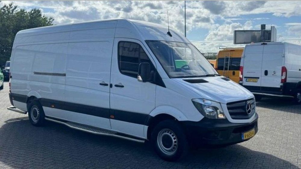 Мерседес спринтер