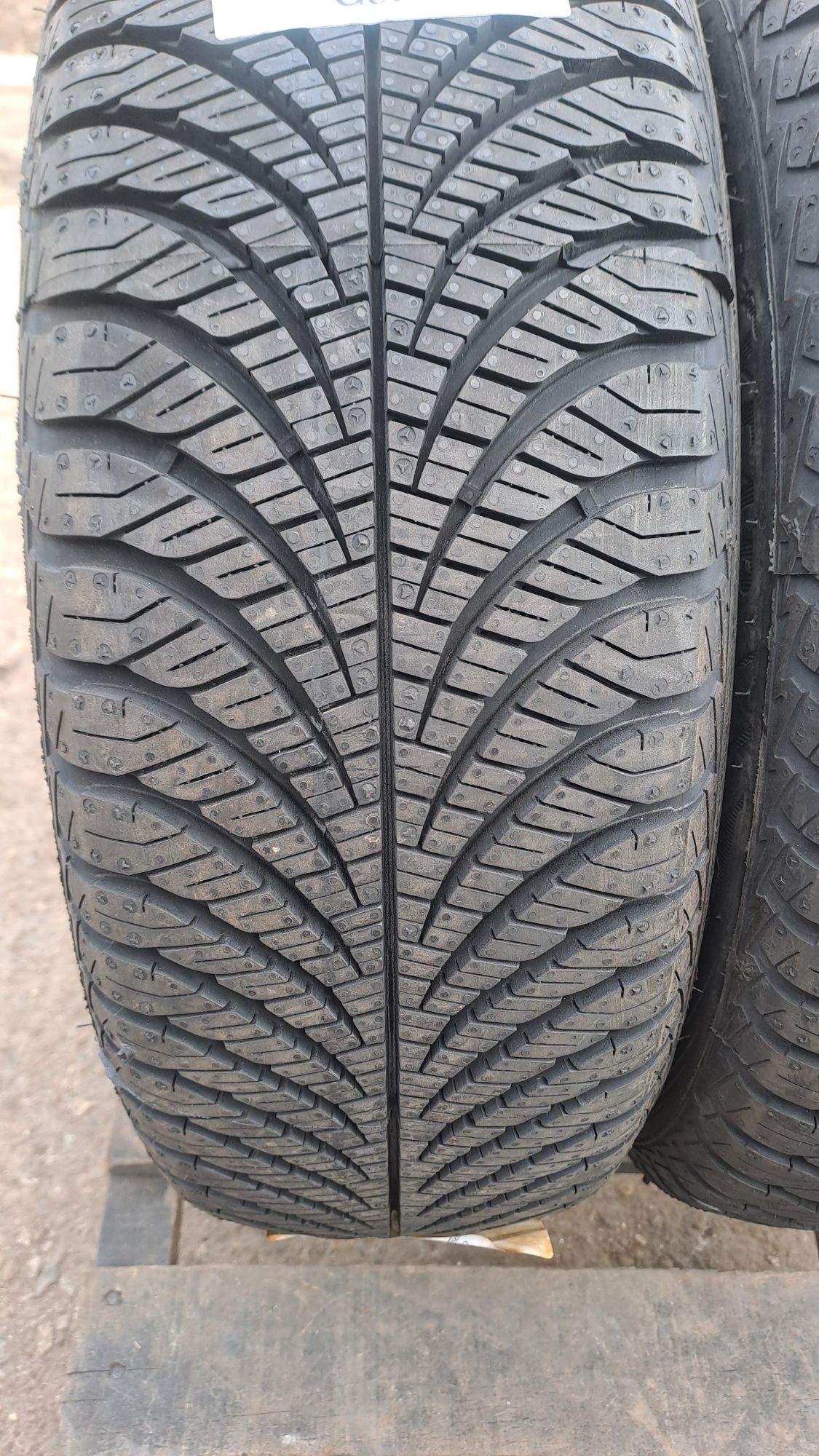 2бр. Нови Всесезонни 165/60/14 Goodyear Vector 4Seasons Gen 2