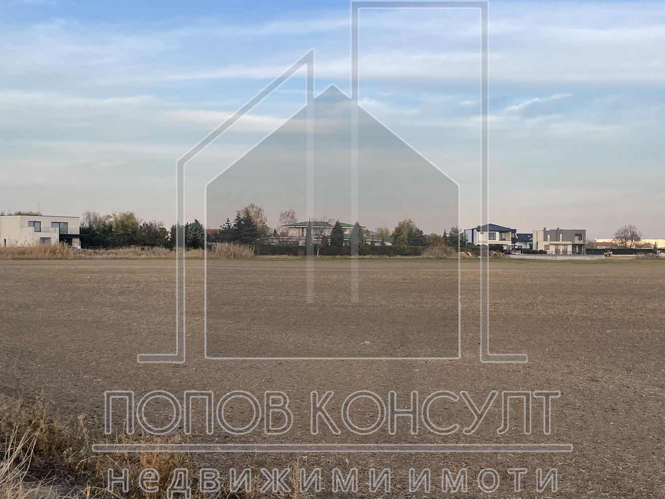 Парцел в Пловдив, област-с.Радиново площ 9006 цена 360280