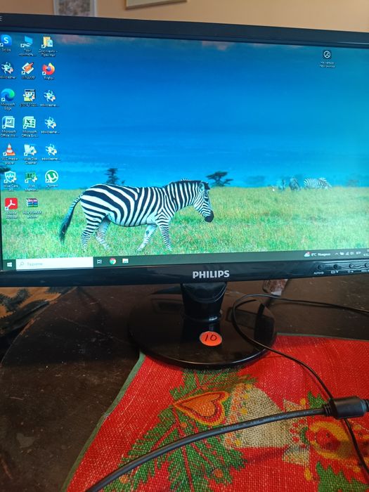 Монитор Philips 20" led display