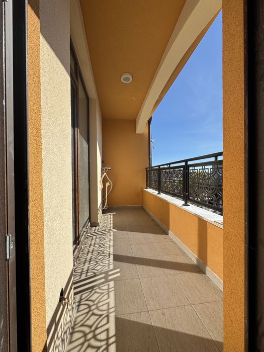 Продава се Тристаен апартамент в Казанлък - 135 кв.м за 1475 €/кв.м - Снимка #22