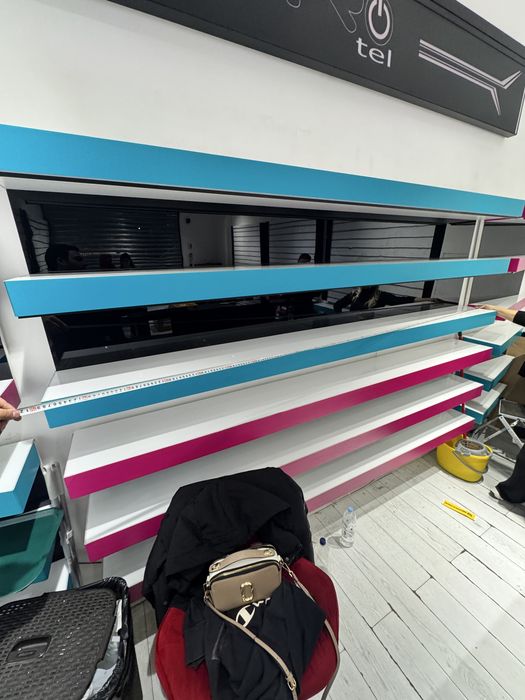Mobila UNICĂ Slat Wall,pt.magazin de accesorii,incaltaminte,bijuterii