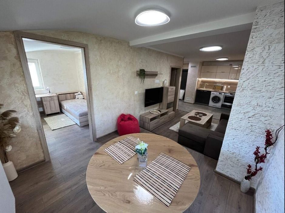 Дава се под наем Тристаен апартамент в София, Банишора - 50 кв.м за 750 € - Снимка #6