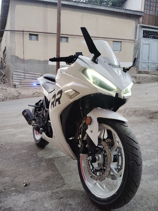 Yamaha r3 vadevnoy
