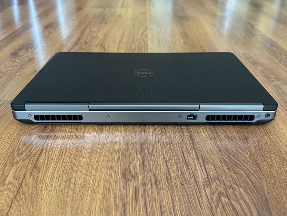 17.3' FHD i7-6820HQ DELL Precision 7710 16GB DDR4/512GB NVMe/FirePro