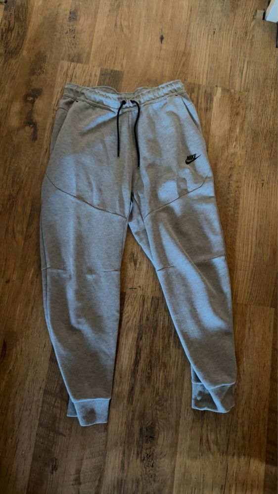 Nike Tech Fleece Pantaloni