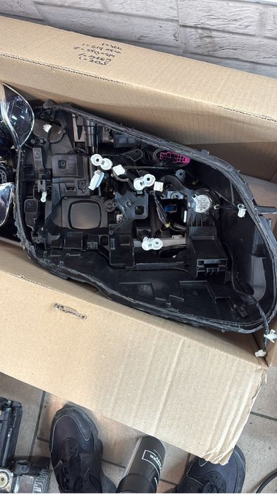 Inlocuire sticle faruri Bmw Audi Mercedes