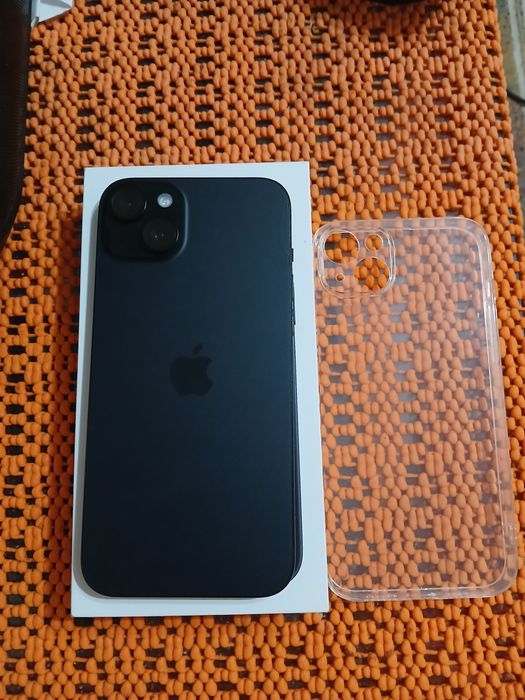 Vând Iphone 15 plus