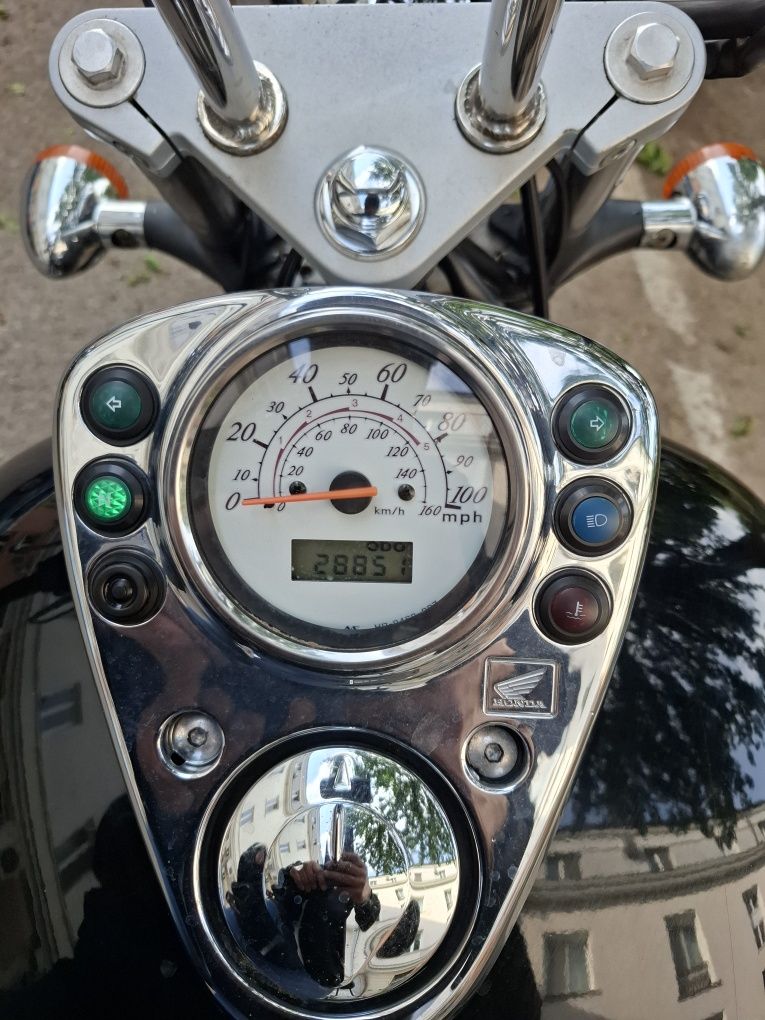 Honda Shadow VT 125