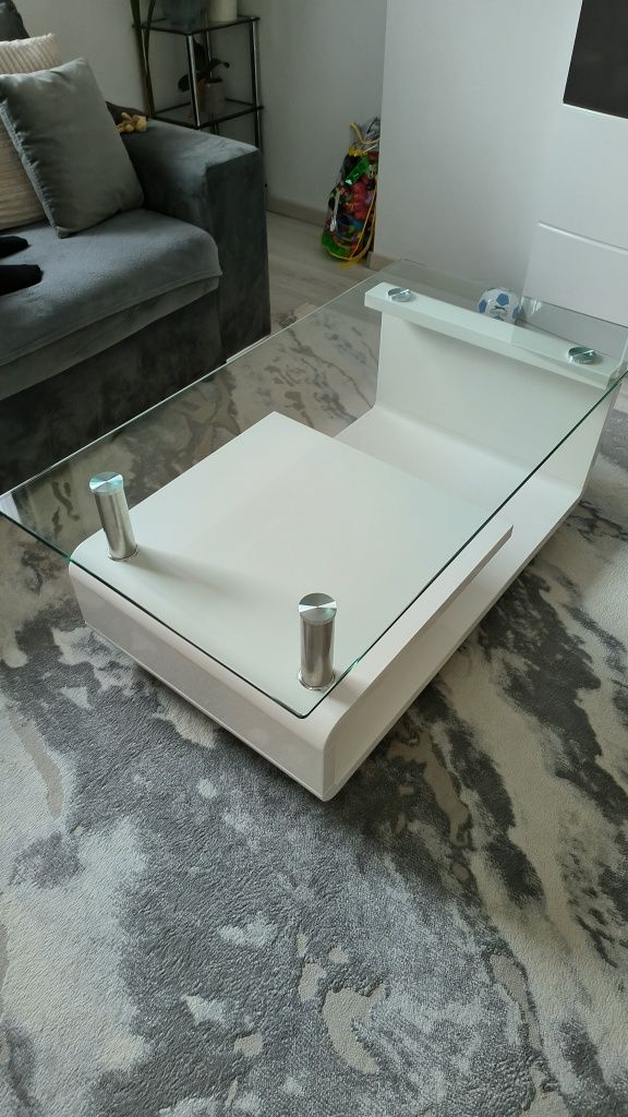 Холна маса със стъклен плот и мдф Жулиен бял гланц 105x65x40 см