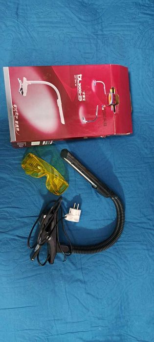 Лампа ультрафиолетовая для лечения псориаза и алопеции