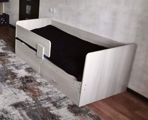 Продам кровать 160 на 90 2 шт